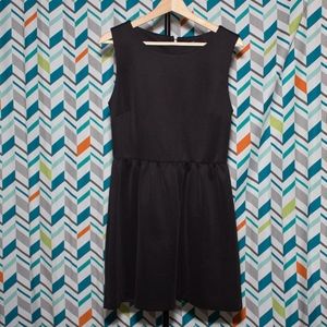 2/$10 or 4/$15! F21 Little Black Dress